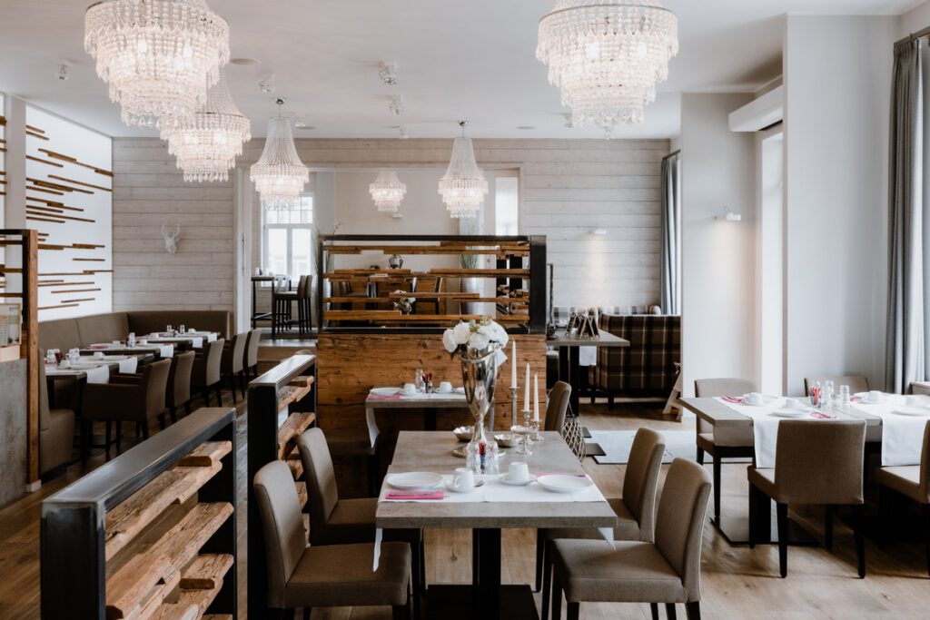 Eetzaal van StrandBerg´s Restaurant in Designhotel Viktoria in Braunlage