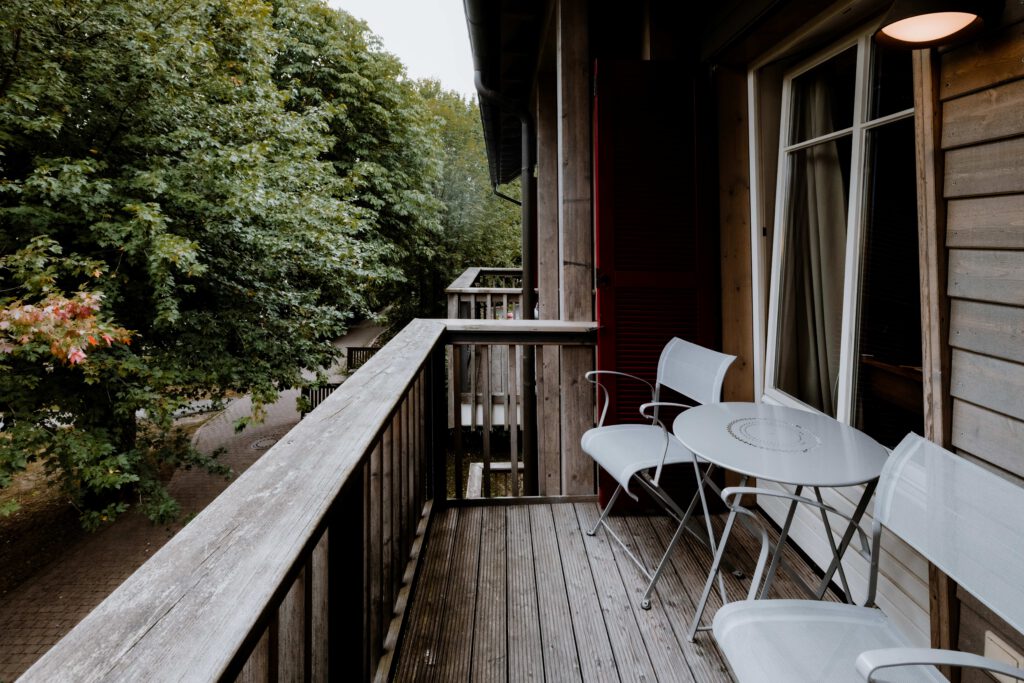 Balkon bij de tweepersoonskamers Bachhaus