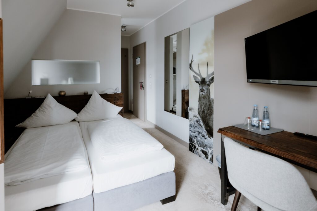 Tweepersoonskamer Viktoria in het hotel in Braunlage