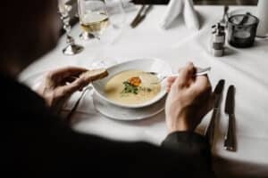 Zitronengrassuppe in StrandBerg´s Restaurant
